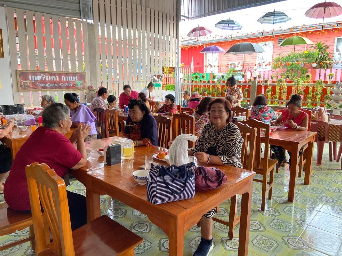บุญจินดา รีสอร์ท Ban Bang Phayom Eksteriør billede
