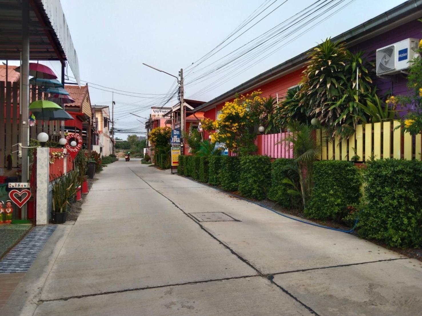 บุญจินดา รีสอร์ท Ban Bang Phayom Eksteriør billede